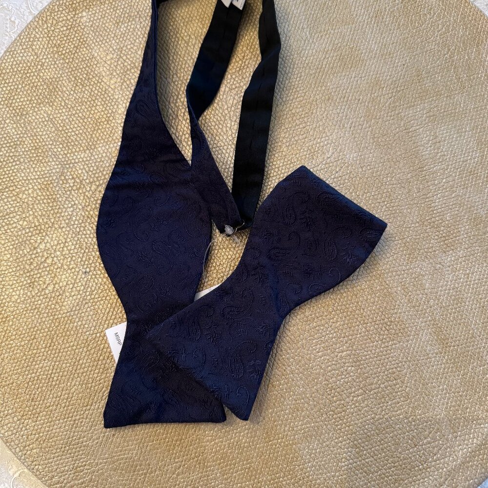 Eton Tonal Print Silk Pre Tied Bow Tie